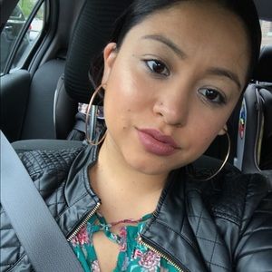 Meet your Posher, Blanca